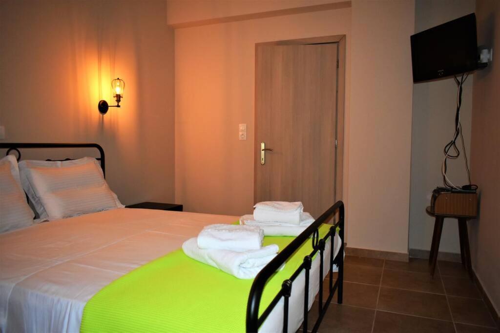 Smailis Apartment 2 Ligourio Esterno foto